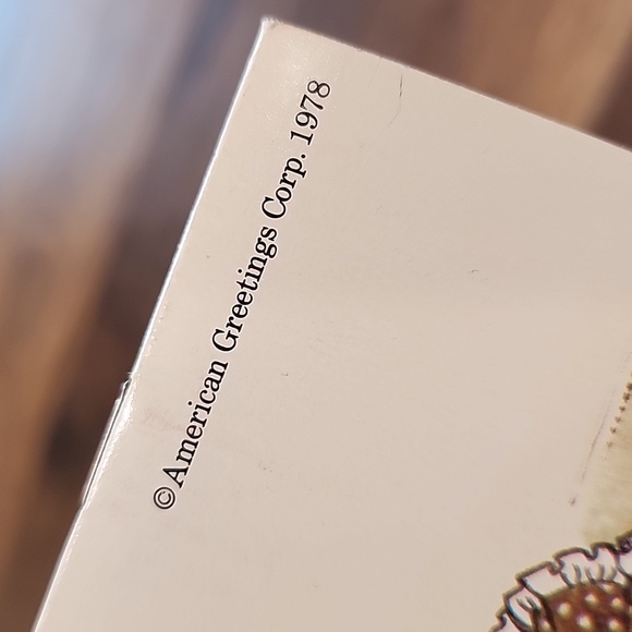 Vintage Holly Hobbie mini crock and book - Picture 14 of 14